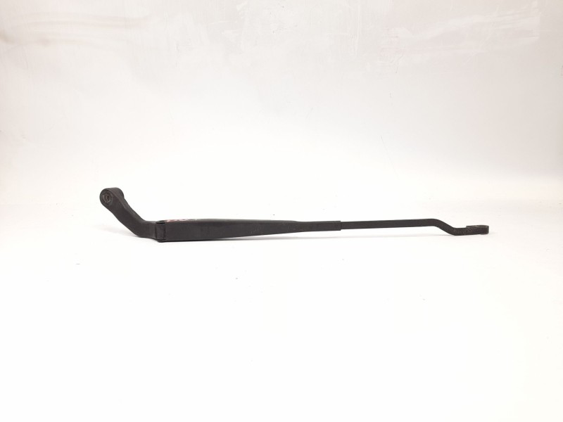 Recambio de brazo limpia delantero izquierdo para suzuki vitara td referencia OEM IAM   