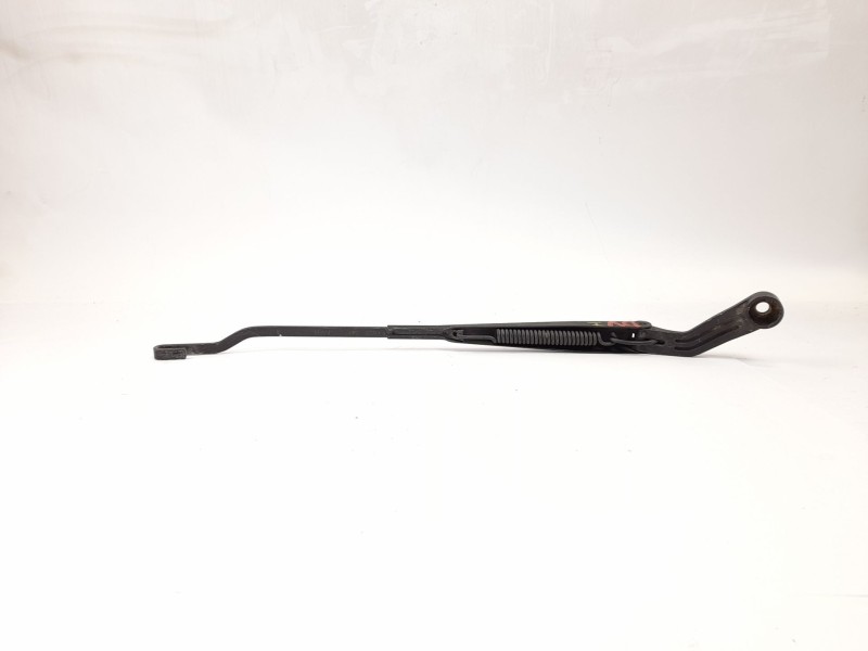 Recambio de brazo limpia delantero izquierdo para suzuki vitara td referencia OEM IAM   