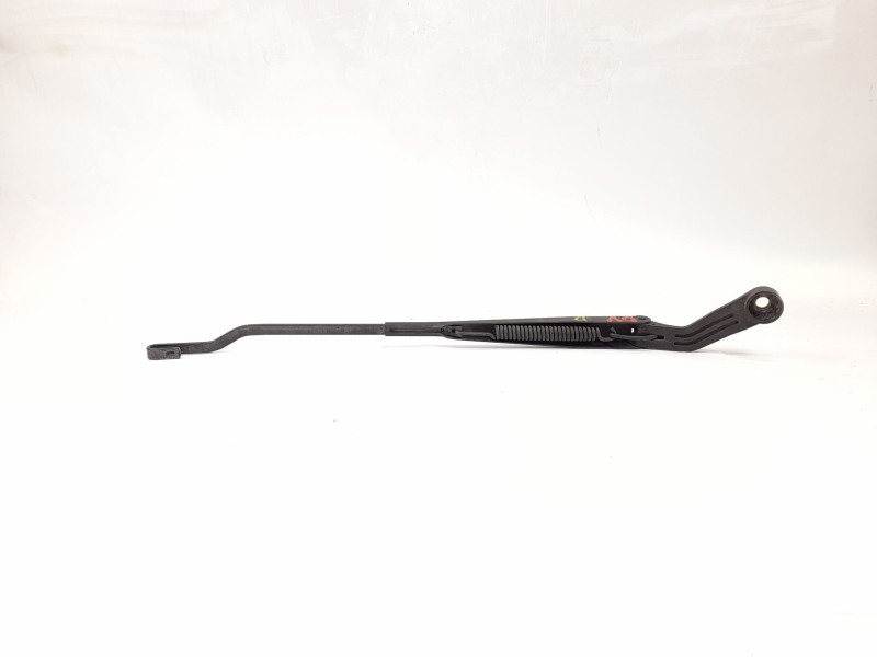 Recambio de brazo limpia delantero derecho para suzuki vitara td referencia OEM IAM   