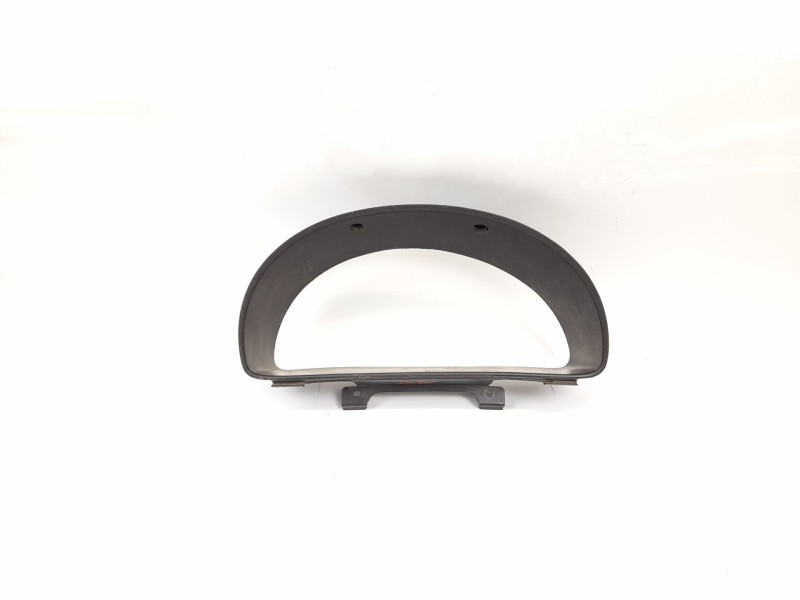 Recambio de moldura para suzuki vitara td referencia OEM IAM 7331177E00  
