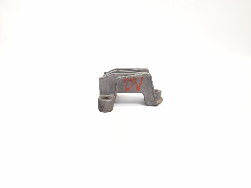 Recambio de soporte motor para suzuki vitara td referencia OEM IAM 9616027080  