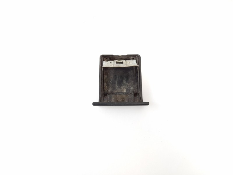 Recambio de cenicero para suzuki vitara td referencia OEM IAM   