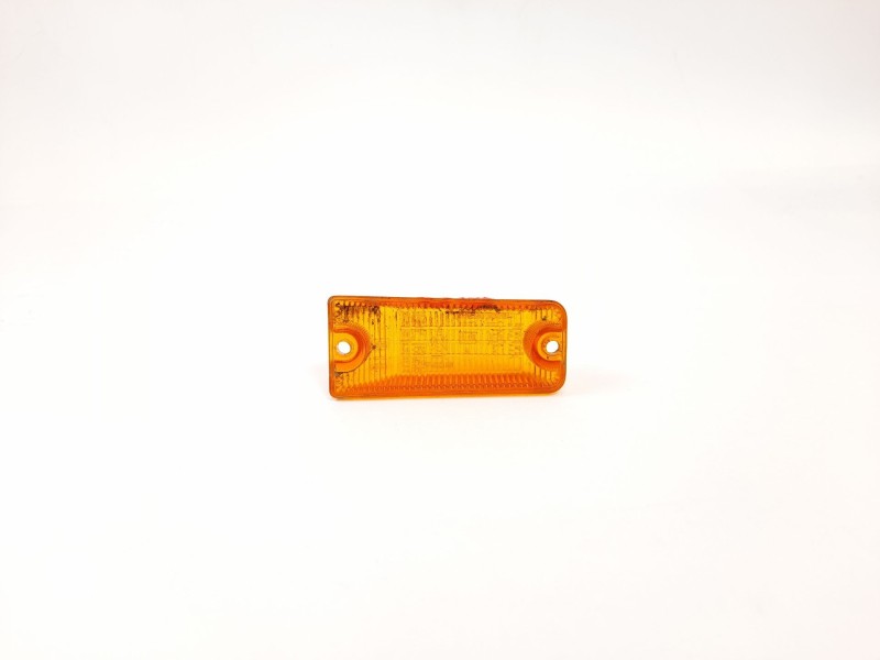 Recambio de piloto lateral derecho para suzuki vitara td referencia OEM IAM 364017800  