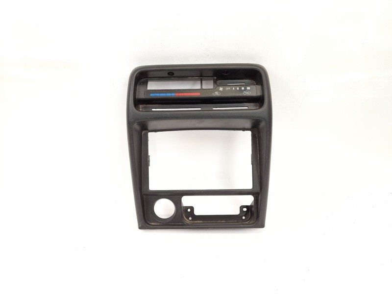 Recambio de moldura para suzuki vitara td referencia OEM IAM   