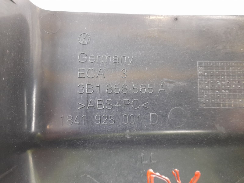 Recambio de moldura para skoda superb (3u4) 2.0 tdi dpf referencia OEM IAM 3B1858565A  