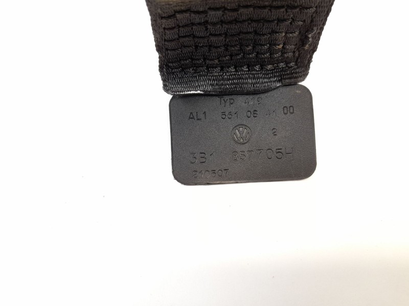 Recambio de cinturon seguridad delantero derecho para skoda superb (3u4) 2.0 tdi dpf referencia OEM IAM 3B1857705H  561084100