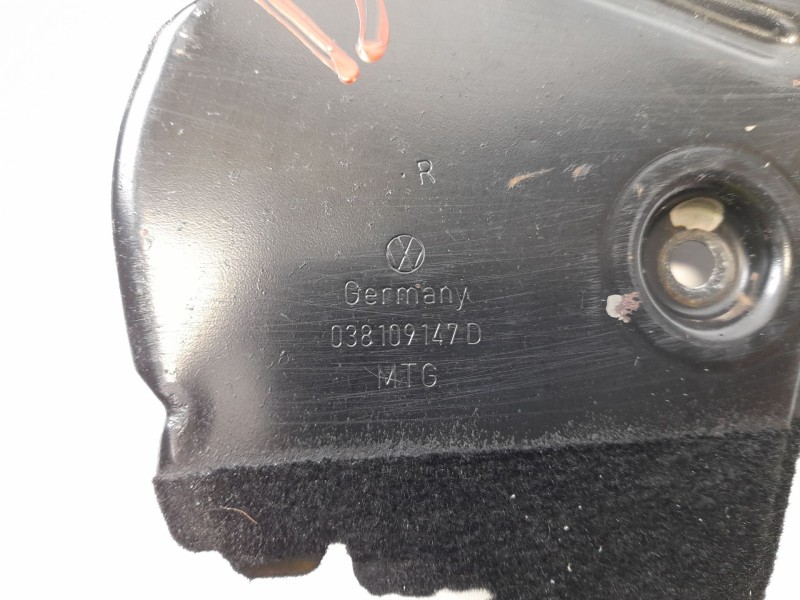 Recambio de tapa distribucion para skoda superb (3u4) 2.0 tdi dpf referencia OEM IAM 038109147D  