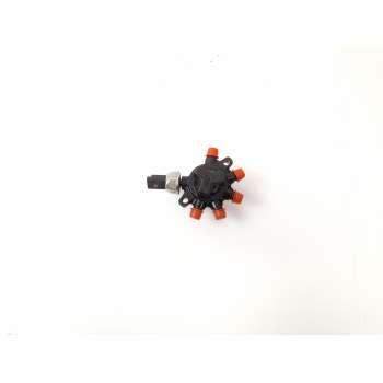 RAMPA INYECTORA 8200057345 R9144Z010D 8200057232
