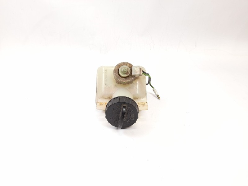Recambio de deposito servo para nissan vanette furgón (c120) 2.0 d referencia OEM IAM 2676047008  