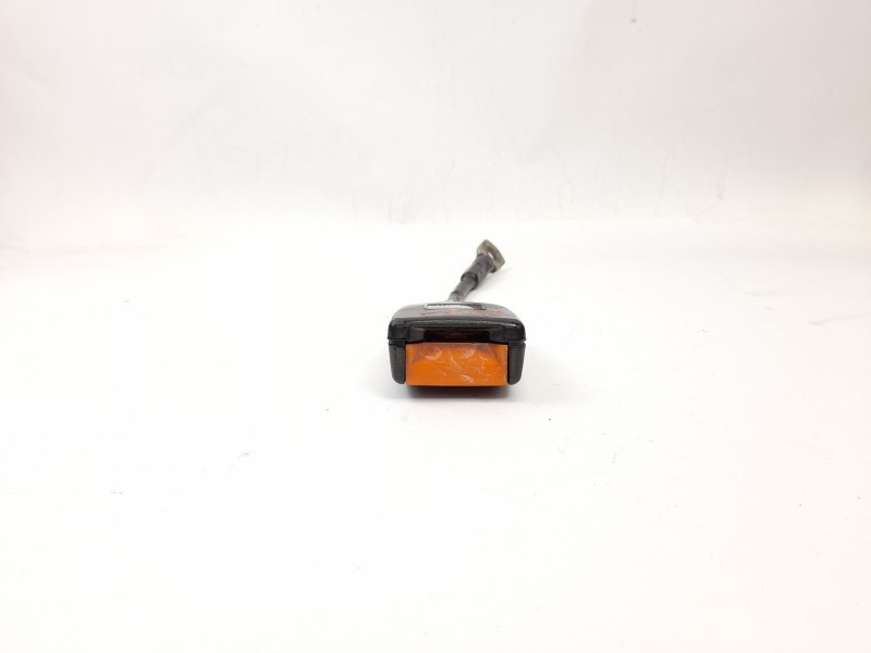 Recambio de enganche cinturon seguridad delantero derecho para nissan vanette furgón (c120) 2.0 d referencia OEM IAM   