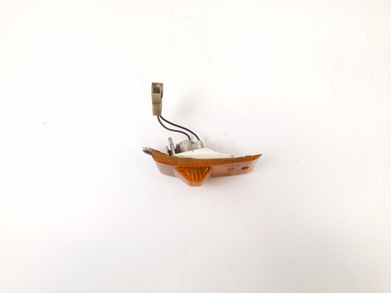 Recambio de piloto lateral izquierdo para nissan vanette furgón (c120) 2.0 d referencia OEM IAM   