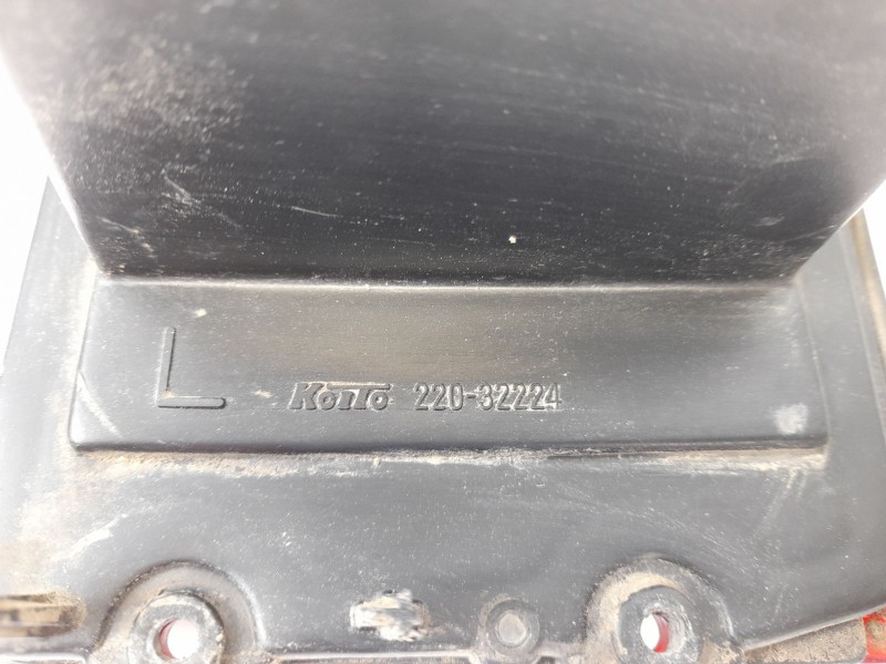 Recambio de piloto trasero izquierdo para suzuki vitara td referencia OEM IAM 22032224  