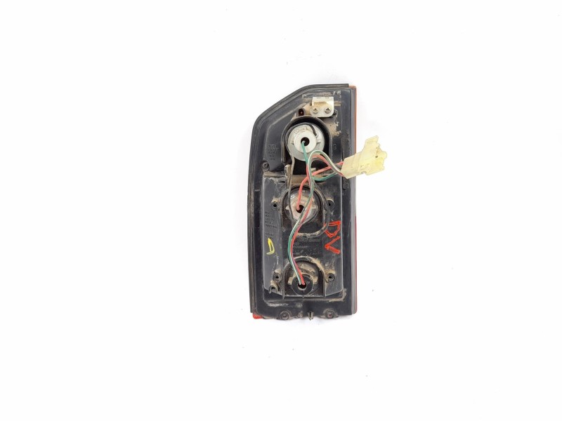 Recambio de piloto trasero derecho para suzuki vitara td referencia OEM IAM 22032224  