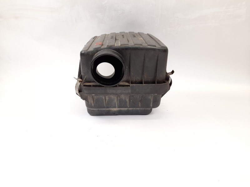 Recambio de filtro aire para suzuki vitara td referencia OEM IAM 77EA01  