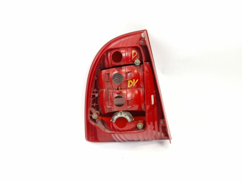 Recambio de piloto trasero derecho para skoda superb (3u4) 2.0 tdi dpf referencia OEM IAM 3U5945096  3U5945112