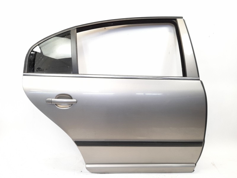 Recambio de puerta trasera derecha para skoda superb (3u4) 2.0 tdi dpf referencia OEM IAM   