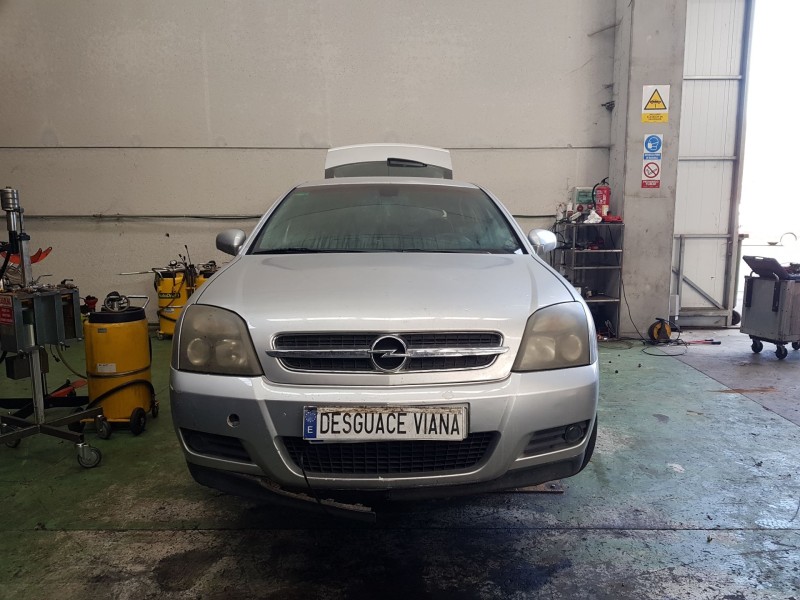 opel vectra c berlina del año 2003