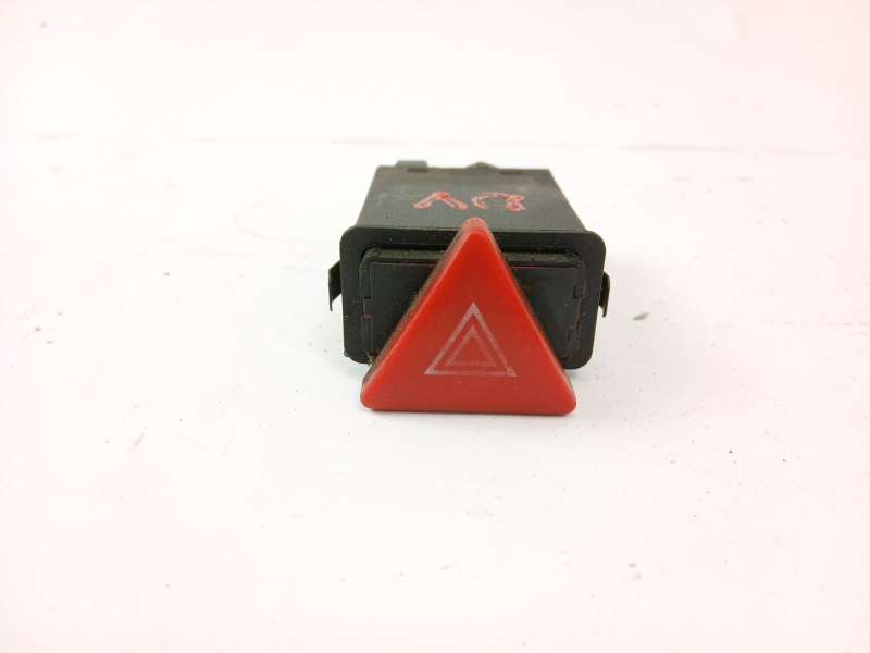 WARNING 8L0941509B 