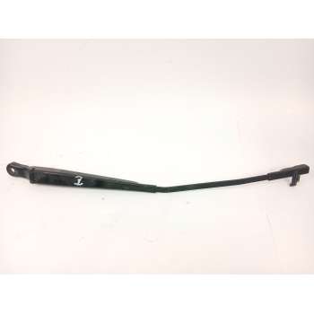 BRAZO LIMPIA DELANTERO IZQUIERDO 