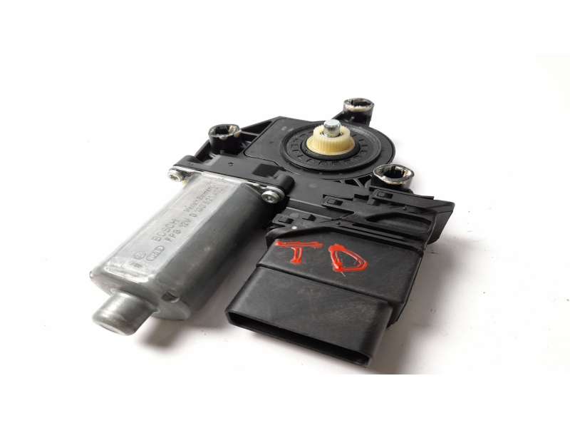 MOTOR ELEVALUNAS TRASERO DERECHO 0130821430 5M0839402F 