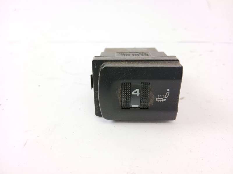 INTERRUPTOR 8L0963563A 