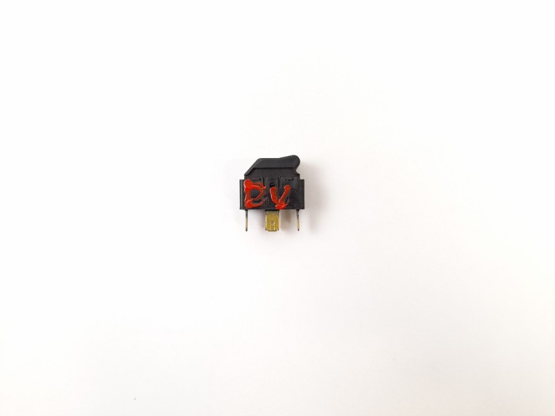 Recambio de mando elevalunas delantero izquierdo para audi a4 avant (b5) 1.9 tdi referencia OEM IAM 4D095985501C  