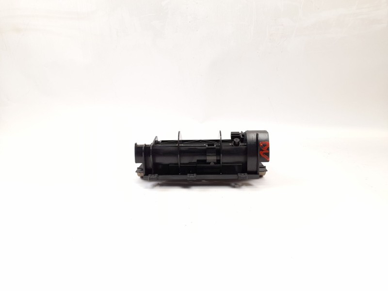 Recambio de cenicero para audi a4 b6 (8e2) 1.9 tdi referencia OEM IAM 8E0857951F  