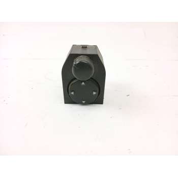 MANDO RETROVISOR 8DO959565 