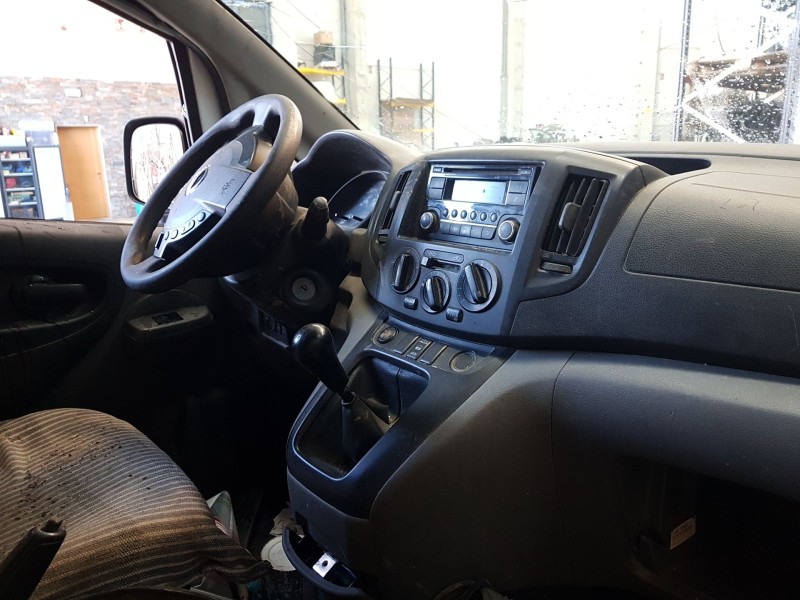 nissan nv 200 (m20) del año 2012