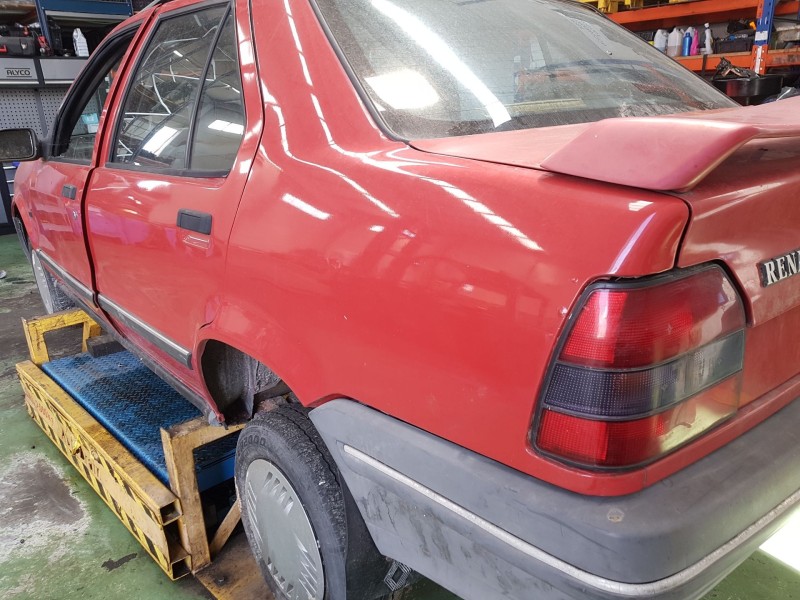 renault 19 i chamade (l53_) del año 1992