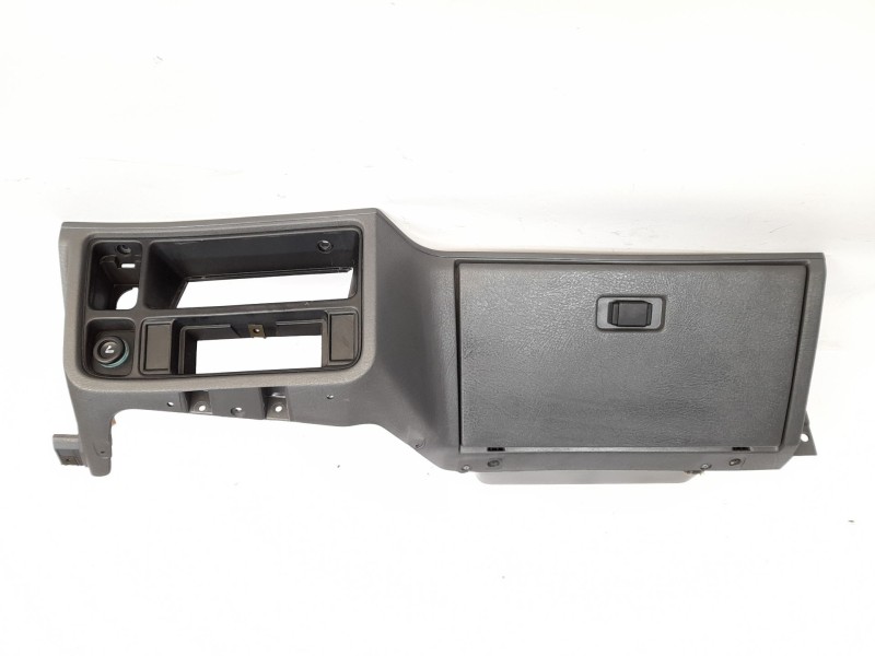 Recambio de salpicadero para ford sierra fastback (gbc) 1.8 referencia OEM IAM BGA04326DAW  