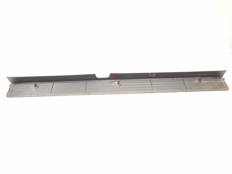 Recambio de moldura para suzuki vitara td referencia OEM IAM 7614156B00  