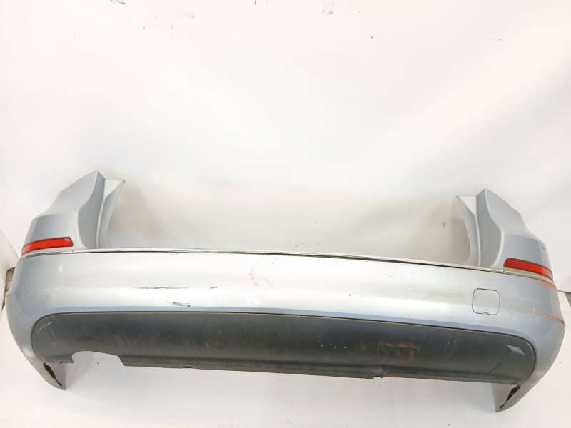 PARAGOLPES TRASERO 