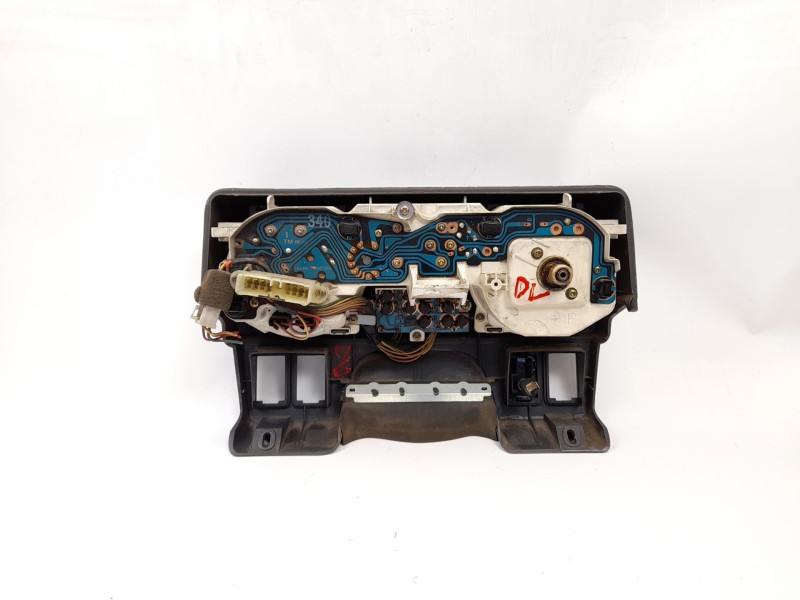 Recambio de cuadro instrumentos para mitsubishi montero (l040) 2.5 td 4x4 referencia OEM IAM MB716922  69326370