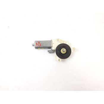 MOTOR ELEVALUNAS DELANTERO DERECHO 990249100 0130822021