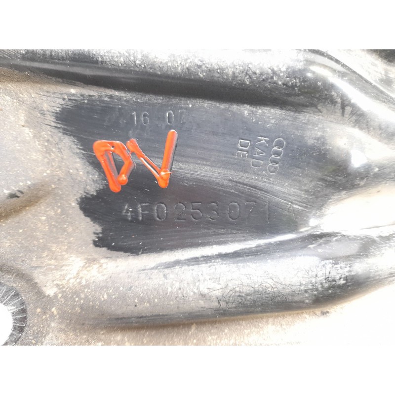 Recambio de soporte cambio para audi a6 c6 (4f2) 3.0 tdi quattro avant referencia OEM IAM 4F0253071A  