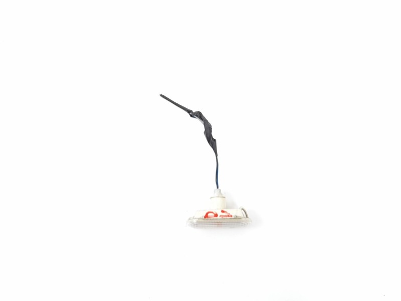 Recambio de piloto lateral derecho para ford focus c-max 2.0 tdci referencia OEM IAM 4M5A13K309AA  