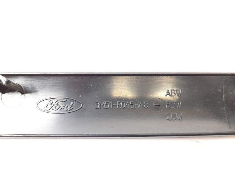 Recambio de moldura para ford focus c-max 2.0 tdci referencia OEM IAM 3M51R045H48  