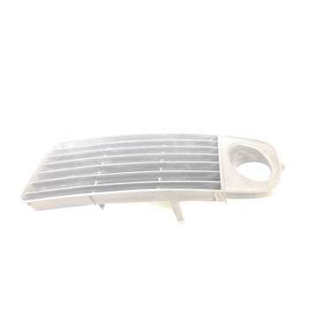 REJILLA PARAGOLPES IZQUIERDO 4B0807681JL 