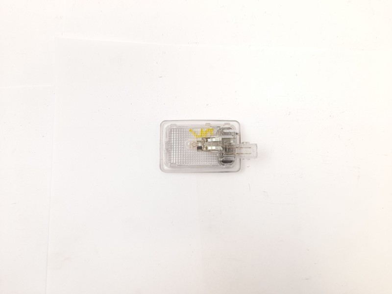 Recambio de luz interior para ford focus c-max 2.0 tdci referencia OEM IAM 152940  