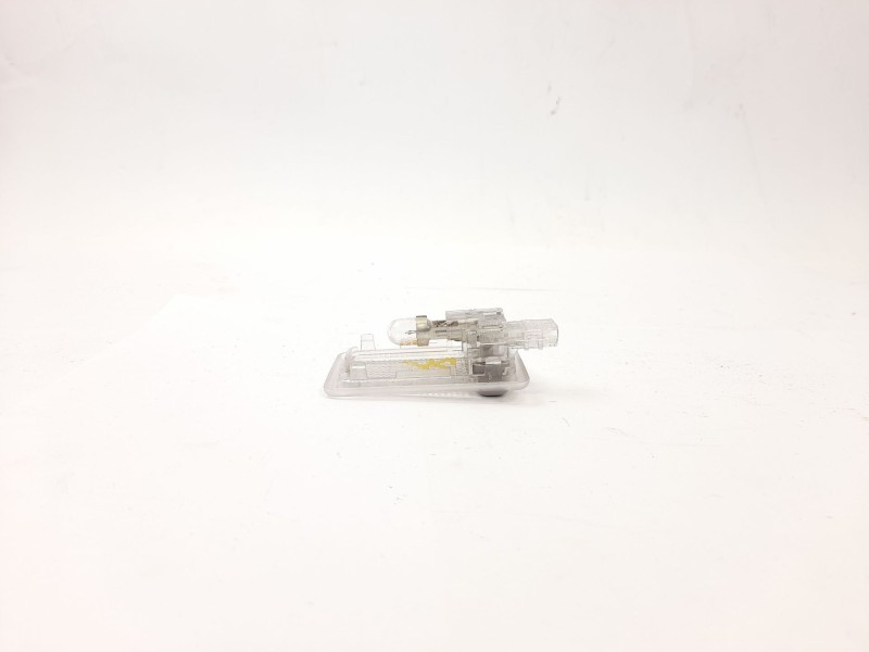 Recambio de luz interior para ford focus c-max 2.0 tdci referencia OEM IAM 152940  