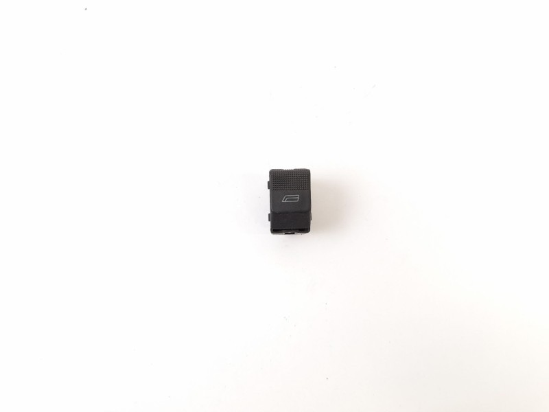 Recambio de mando elevalunas delantero izquierdo para audi a4 avant (b5) 2.5 tdi referencia OEM IAM 4D095985501C  
