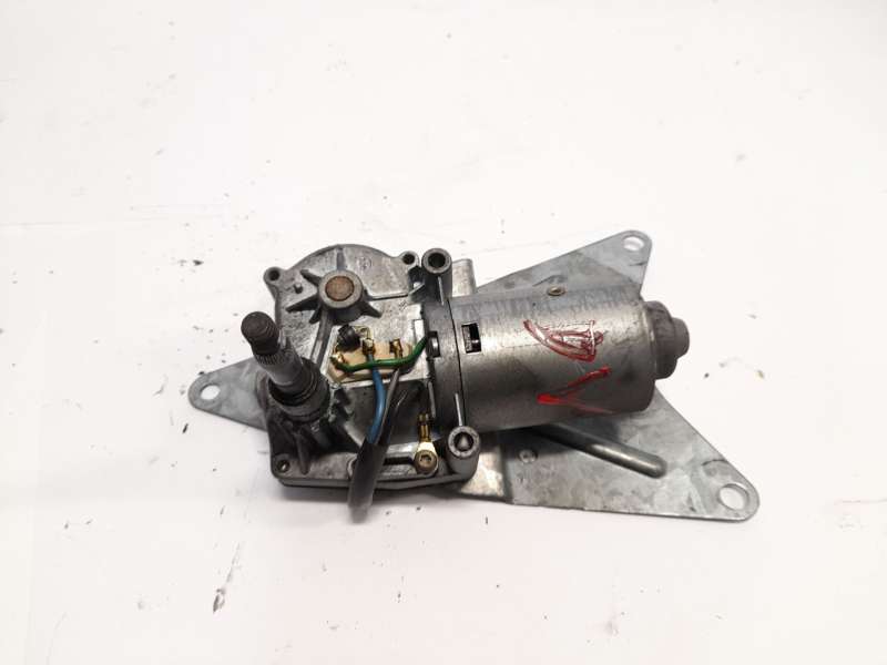 MOTOR LIMPIA TRASERO 0390216750 