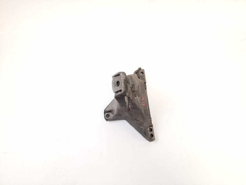 Recambio de soporte motor para audi a4 avant (b5) 1.9 tdi referencia OEM IAM 8D0199308L  