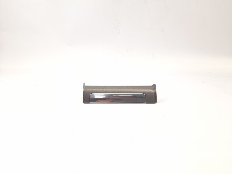 Recambio de moldura para opel vectra c berlina gts 1.9 cdti referencia OEM IAM 13204491  769053620