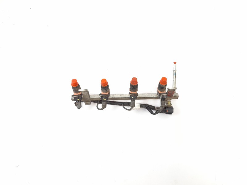 Recambio de rampa inyectora para chevrolet matiz 1.0 cat referencia OEM IAM 96658184  4067CKA