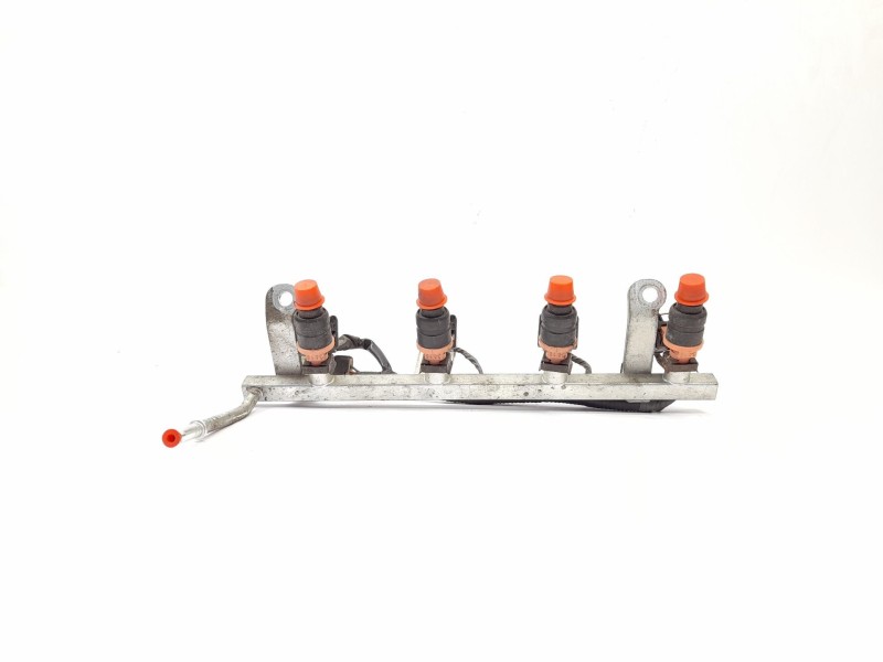 Recambio de rampa inyectora para chevrolet matiz 1.0 cat referencia OEM IAM 96658184  4067CKA