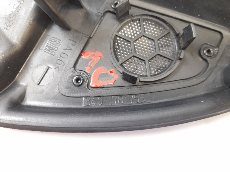 Recambio de moldura para opel vectra c berlina gts 1.9 cdti referencia OEM IAM 340178755  9179575RH