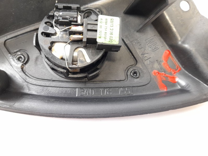 Recambio de moldura para opel vectra c berlina gts 1.9 cdti referencia OEM IAM 340178755  9179574LH