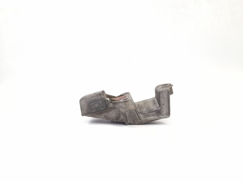Recambio de soporte motor para peugeot 205 berlina 1.8 d generation referencia OEM IAM 9616027080  